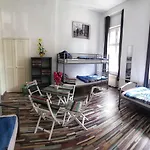 Albergue 199 *