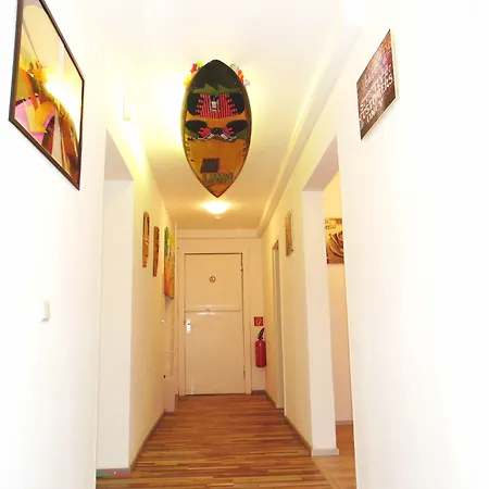 Albergue 199 *